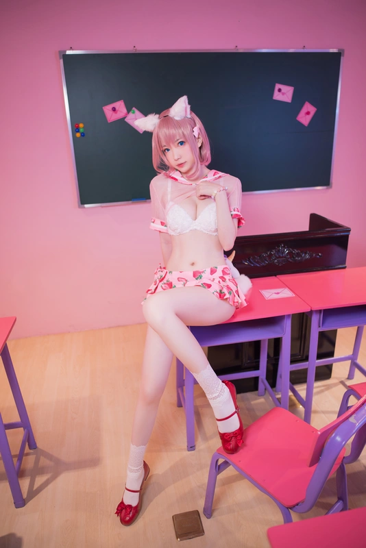 草莓蛋糕猫 - 妖少you1