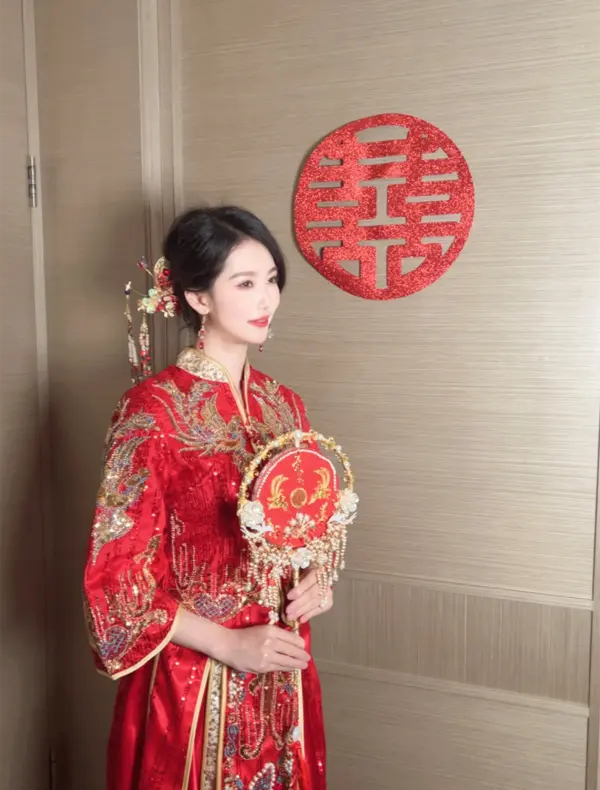 伴郎团新娘 - 抖娘-利世