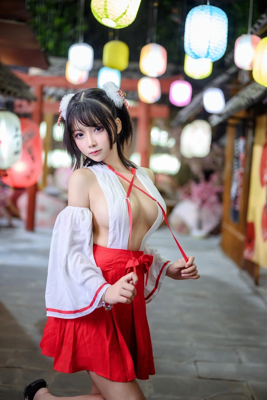 限量电子版巫女 - 抱走莫子AA